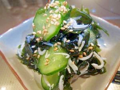 子供向け!きゅうりとわかめの酢の物